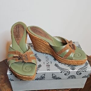 Cafe Noir Olive and Tan Sporty Wedge Sandals